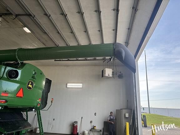 Image of John Deere S780 equipment image 4