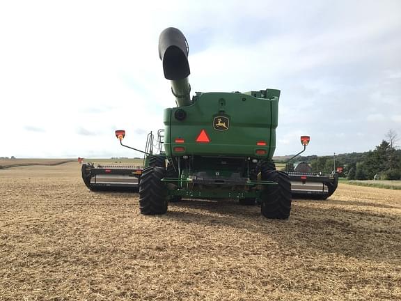 Image of John Deere S780 equipment image 3