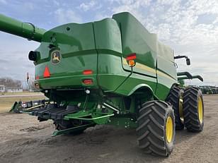 Main image John Deere S780 6