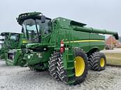 Thumbnail image John Deere S780 0