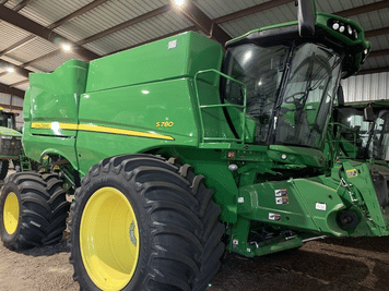 Main image John Deere S780