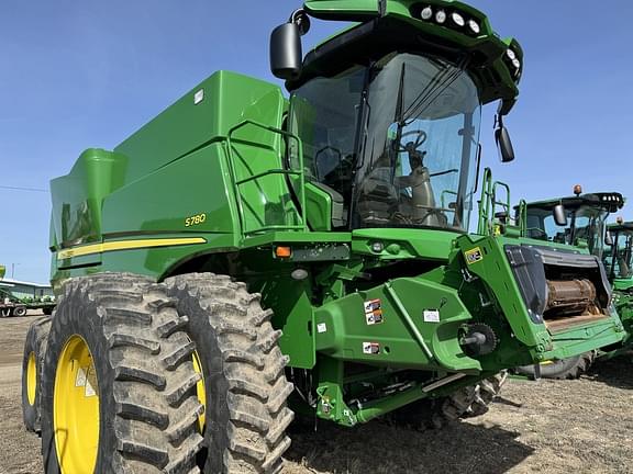 Image of John Deere S780 Primary image