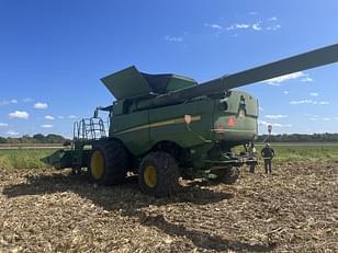 Main image John Deere S780 4