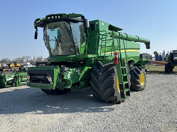 Image of John Deere S780 Primary image