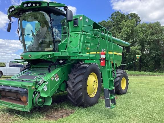 Image of John Deere S780 equipment image 1