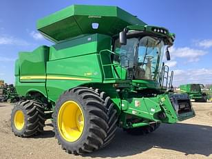 Main image John Deere S780 0