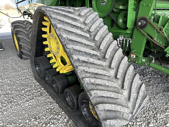 Image of John Deere S780 equipment image 3