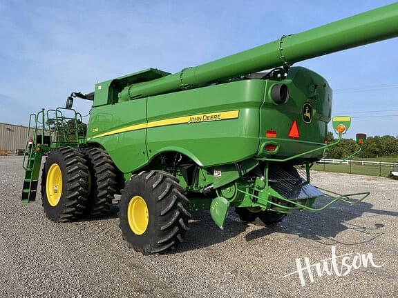 Image of John Deere S780 equipment image 4