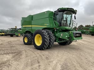 2021 John Deere S780 Image