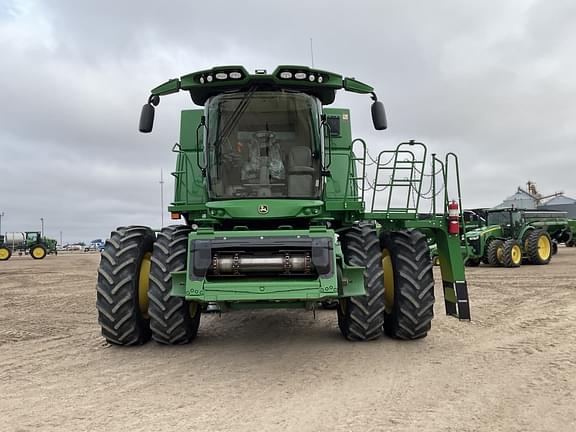 Image of John Deere S780 equipment image 2