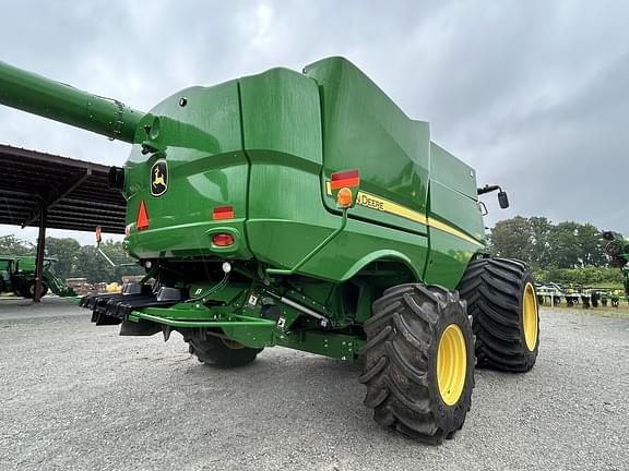 Image of John Deere S780 equipment image 4