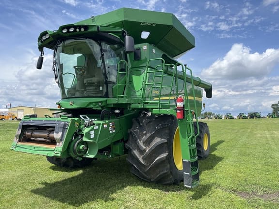 2021 John Deere S780 Equipment Image0