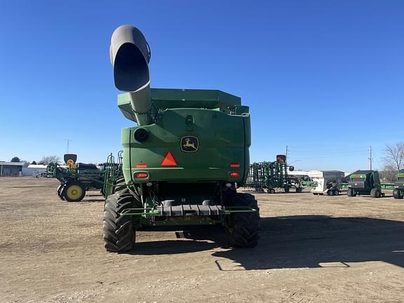 Image of John Deere S780 equipment image 3