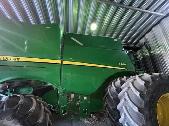 2021 John Deere S780 Equipment Image0