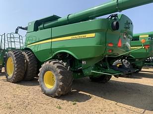 Main image John Deere S780 3