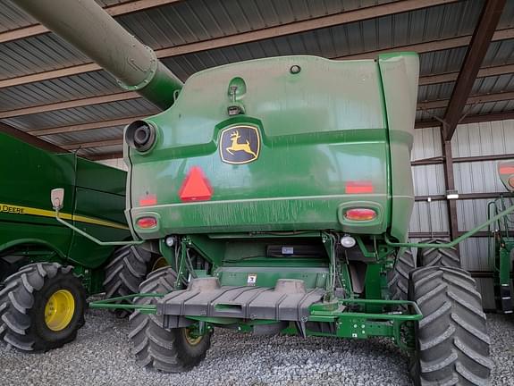 Image of John Deere S780 equipment image 2