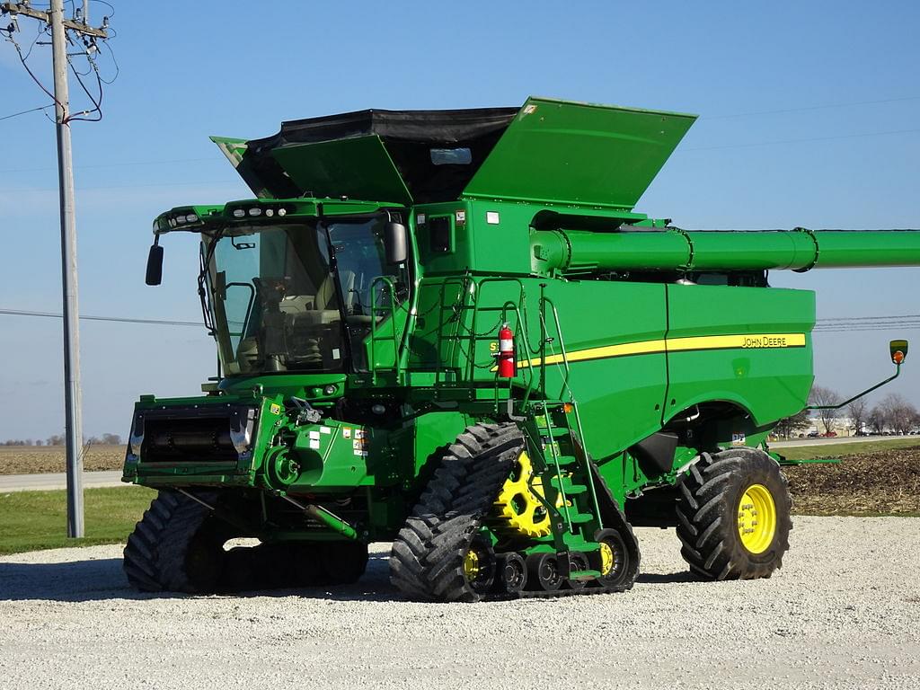 Image of John Deere S780 Primary image