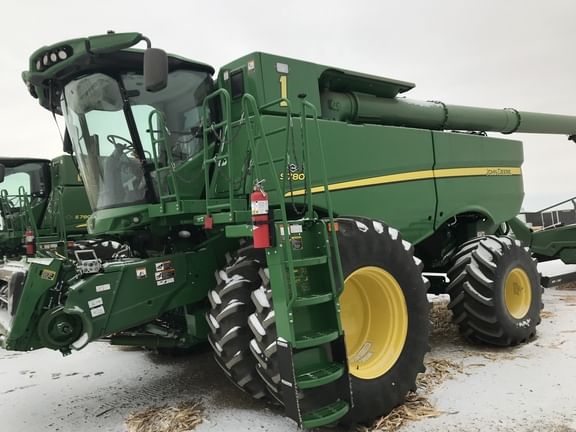 2021 John Deere S780 Image