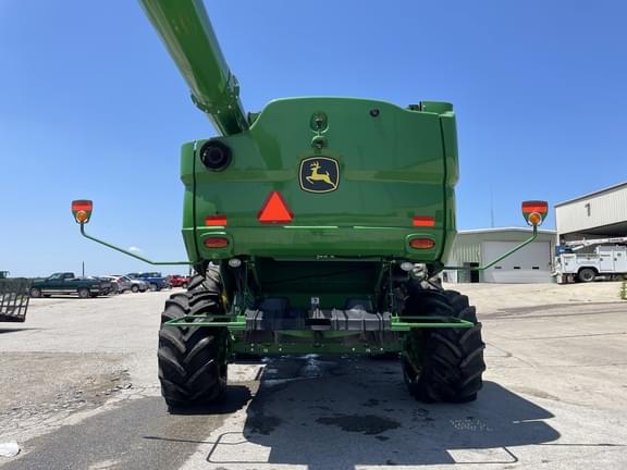 Image of John Deere S780 equipment image 4