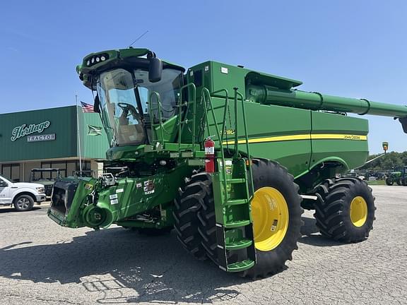 Image of John Deere S780 equipment image 1