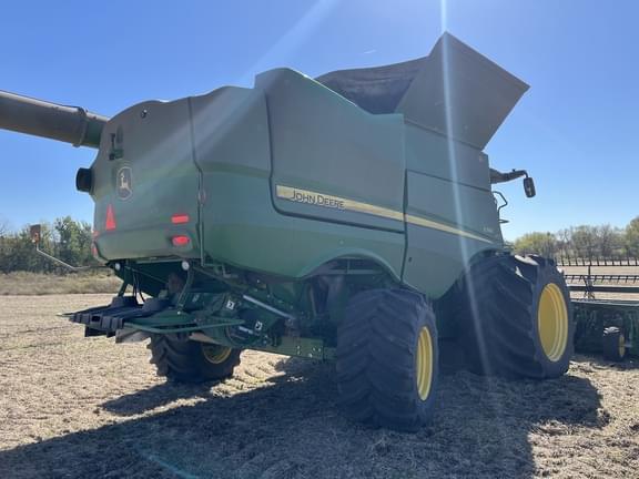 Image of John Deere S780 equipment image 3