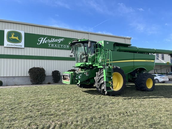 2021 John Deere S780 Equipment Image0