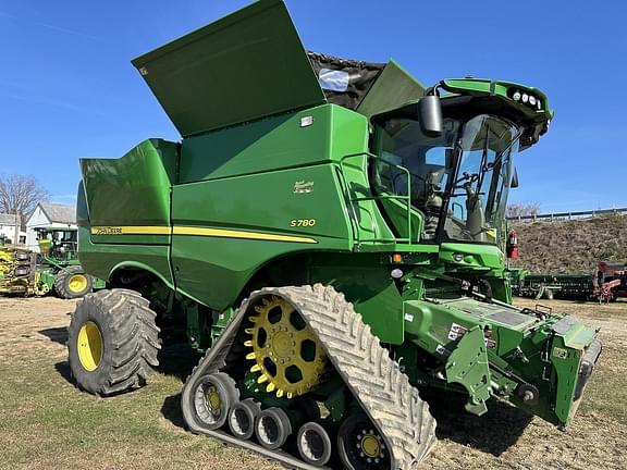 Image of John Deere S780 equipment image 3