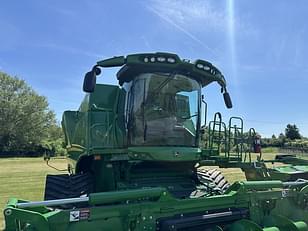 Main image John Deere S780 6