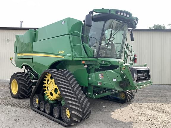 Image of John Deere S780 equipment image 1