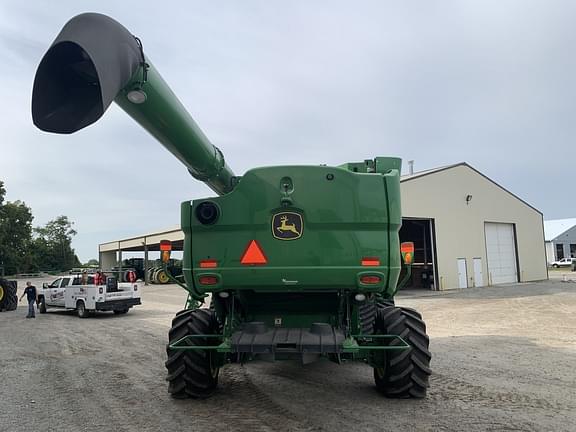 Image of John Deere S780 equipment image 4