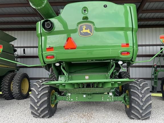 Image of John Deere S780 equipment image 2