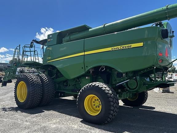 Image of John Deere S780 equipment image 3