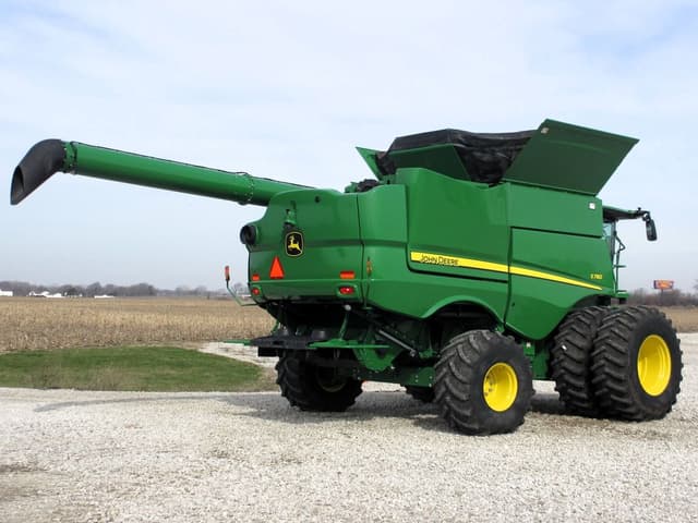 Image of John Deere S780 equipment image 4