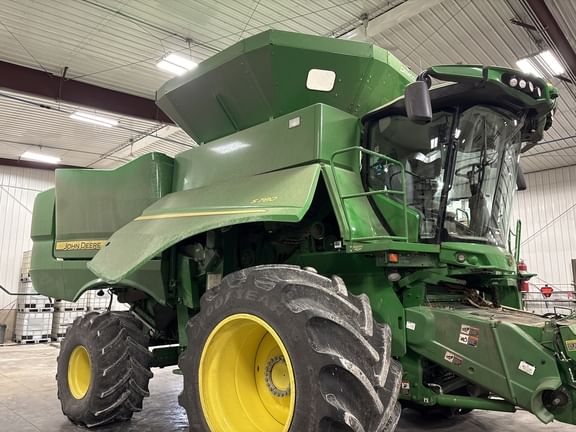 2021 John Deere S780 Equipment Image0