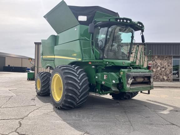 Image of John Deere S780 equipment image 2