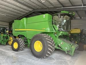 2021 John Deere S780 Image