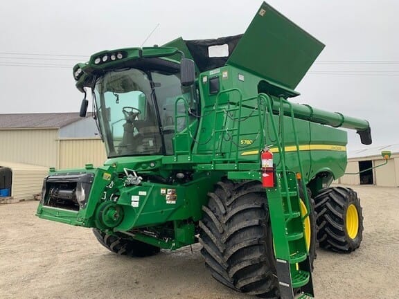 Main image John Deere S780
