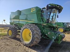 2021 John Deere S780 Image