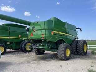 Main image John Deere S780 4