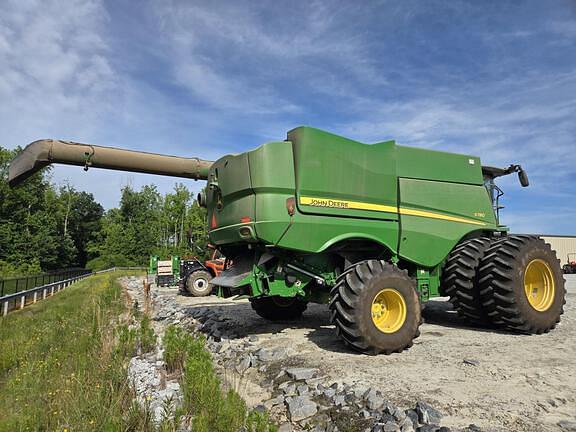 Image of John Deere S780 equipment image 3