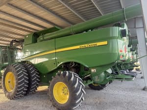 2021 John Deere S780 Image