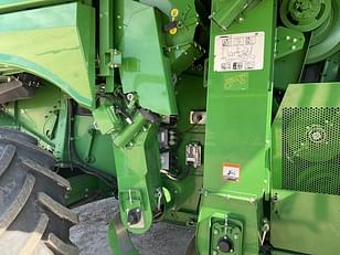 Main image John Deere S780 8