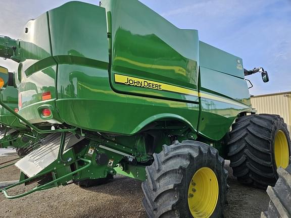 Image of John Deere S780 equipment image 3