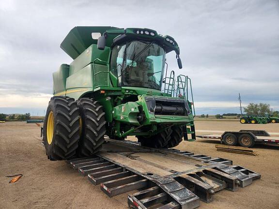 Image of John Deere S780 equipment image 3