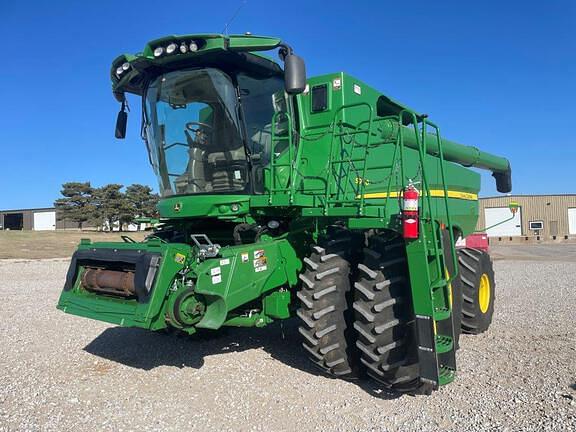 Image of John Deere S780 Primary image