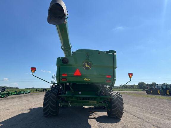 Image of John Deere S780 equipment image 3