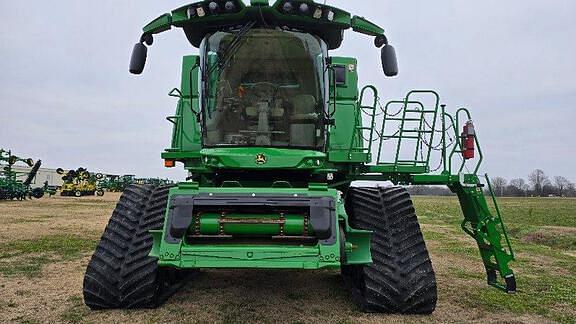 Image of John Deere S780 equipment image 3