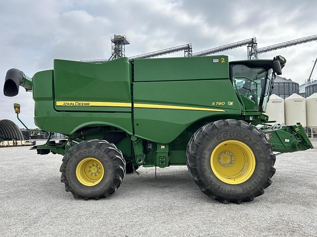 Image of John Deere S780 equipment image 3