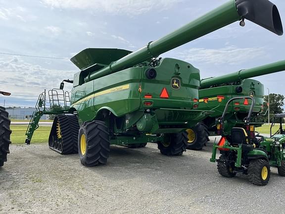 Image of John Deere S780 equipment image 3