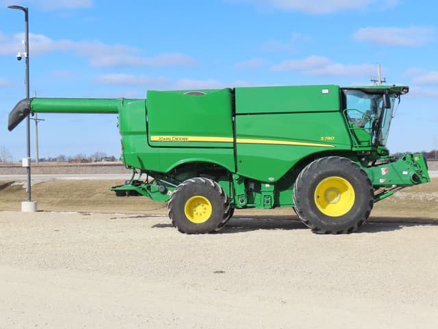 Image of John Deere S780 equipment image 3